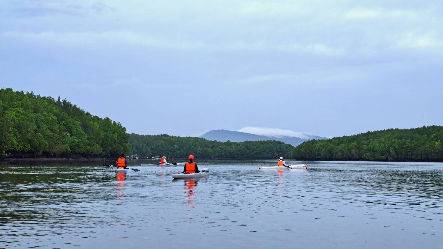 Surf ski Kayak Dugong village 