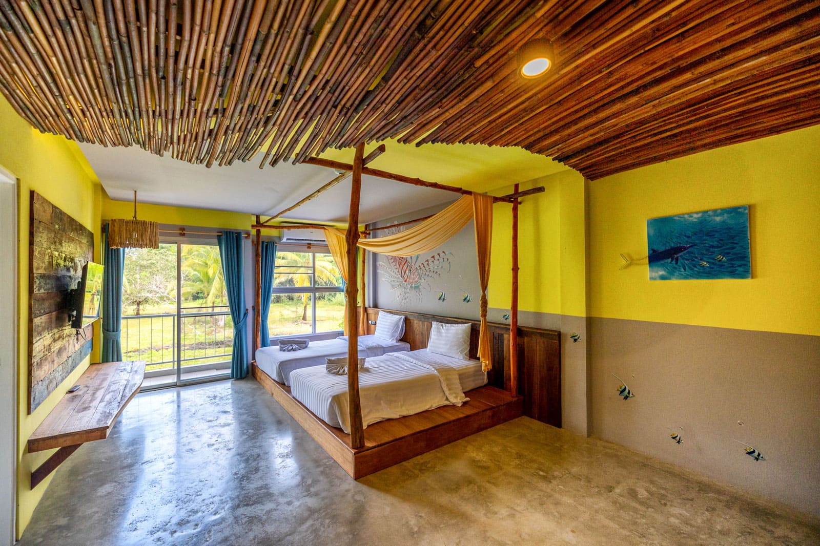 Pakmeng tourist destination, Dugong Village